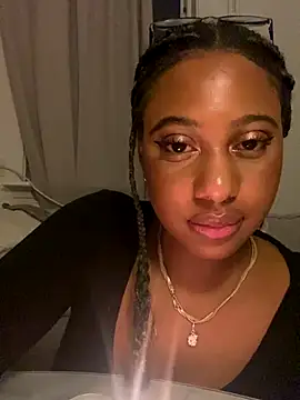 lydiax (F young) - Byxorna åker av