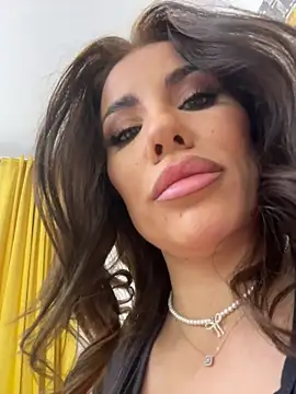 CelineReys Live Webcam on Stripchat