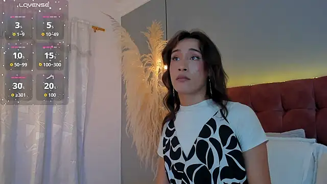 victoria_decapri Live Webcam on Stripchat