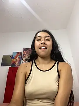 sweetlatiin_ - SweetLatiin_'s free webcam