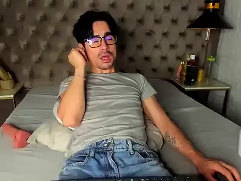 brycams3 - BryCams3's free webcam