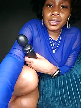 playgirlmc (F milf) - squirty,creamy,wet pussy!!!