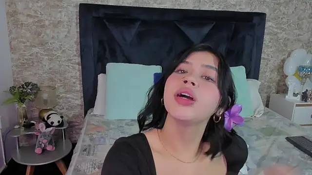 lily_woodz - Lily_Woodz's free webcam