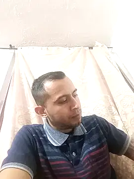 Mich_Stev9524 live cam screenshot male from Colombia on Ufotopia – Live Cams & Video Chat Community