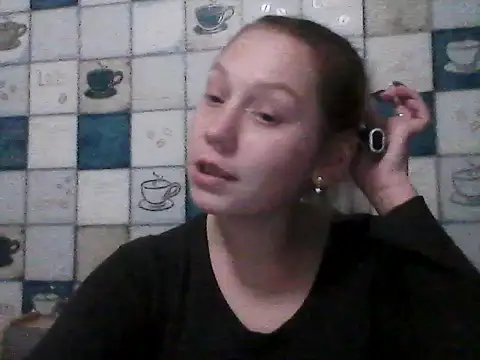 anna_wey (F young) - Anechka needs a manicure))