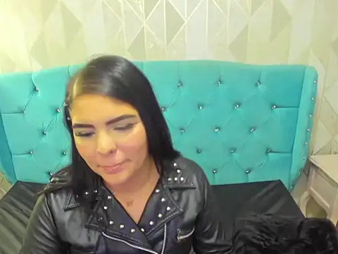 LunnaClarck live cam screenshot female on Ufotopia – Live Cams & Video Chat Community