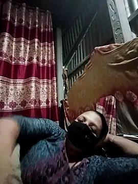 ripa- (F mature) - Boobs show