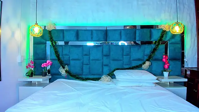 valtira_nova - Valtira_nova's free webcam