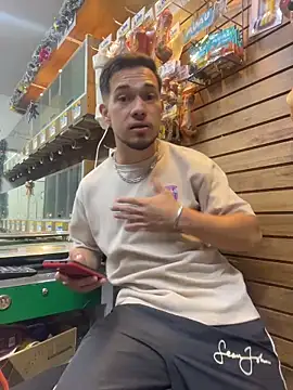 leonardmoppet - Leonardmoppet's free webcam