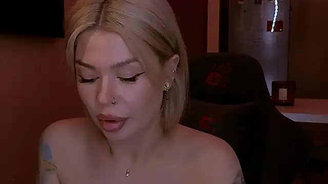 Sasha_Mason