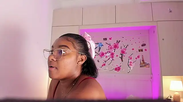 tamaraa_smiith (F young) - Rub Domi In My Cat Wet