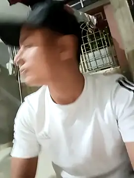 party_luxury_extreme (Ask my age) - Show buttocks quickly