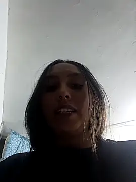 naughtygoddesss_ (F teen) - Naked show