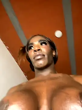 Richchocolateswe... Live Webcam on Stripchat