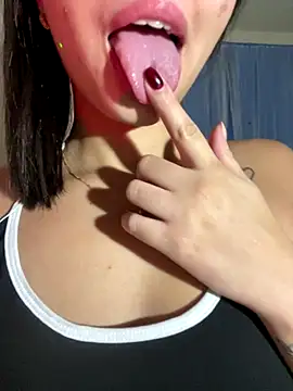 kimmymadison- - Kimmymadison-'s free webcam