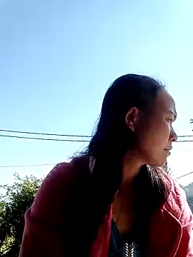 mumu661 live cam screenshot female on Ufotopia – Live Cams & Video Chat Community