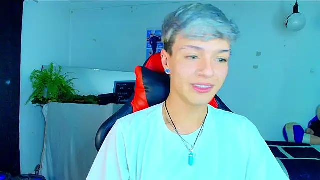 twink_sebas_ (M twink) - get naked