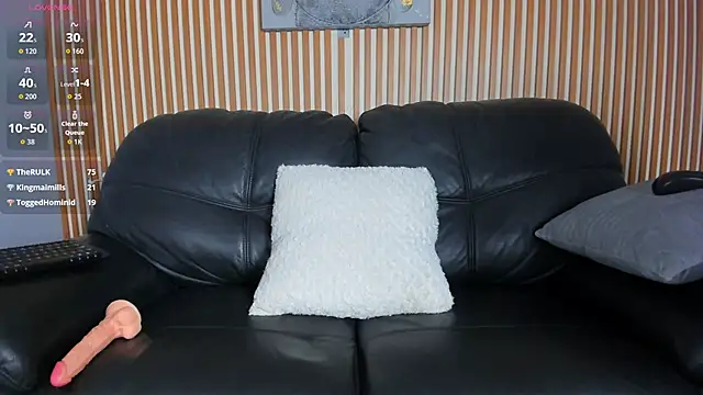 violet_moon20 (T teen) - cum show