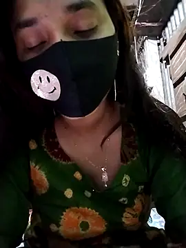 aruyeshi- - Aruyeshi-'s free webcam