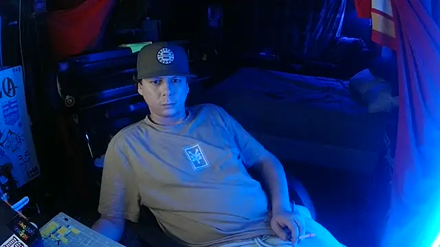 bowerboi - Bowerboi's free webcam - UK Sex Cams