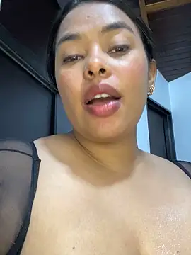 pushylate (F young) - Flash tits