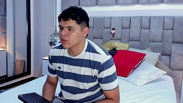 sophieandlucas (G teen) - blowjob