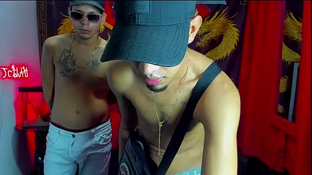 scoundrel_room (Ask my age) - FULL NAKED