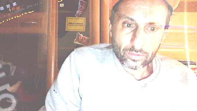 firefoxfeel (Ask my age) - M O V E S (small moves, halvah, spokes)