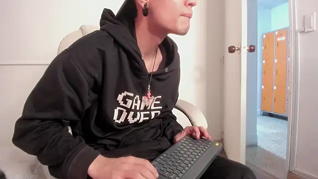 dark_sun302 (M young) - 💧Make me a big cumshot with toy!!!💧