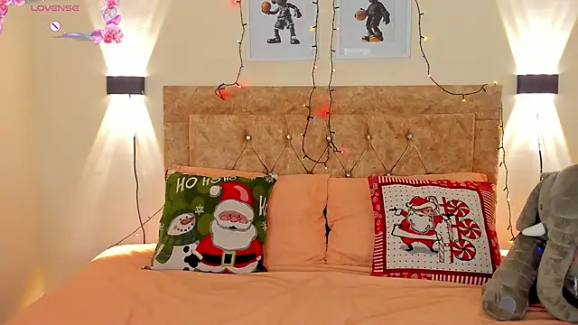 rihana_hot01 (F young) - doggy without Panty