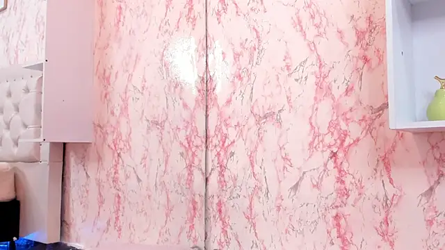 CandyKissx live show on StripChat 