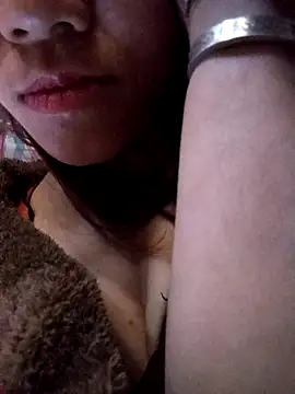 bonnie-00 - Bonnie-00's free webcam - UK Sex Cams