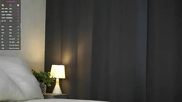 lettyslovacek (F teen) - skirt tease