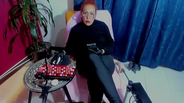 brendasex_hot (F mature) - CONTROL MY TOYS 8 MINUTOS