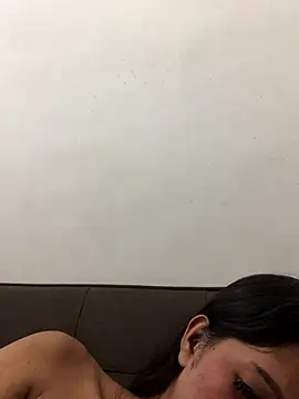 starfish05 (T milf) - PUBLIC CUM SHOW