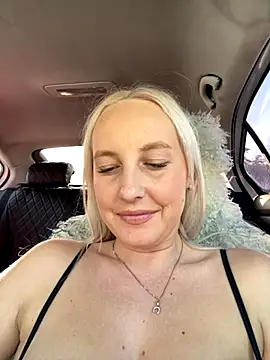 merlindave (F young) - Dildo pussy/naked🥵🥵🥰🥰