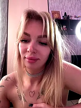 miss_veronika (F young) - NIPPLE CLIPS😈