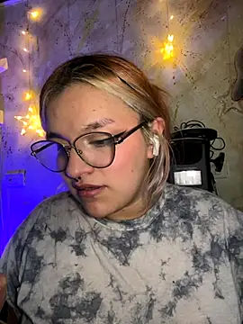 sophia_weest99 - Sophia_Weest99's free webcam