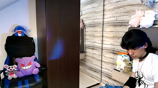 lovers_21 (M twink) - Cum show + cum eating <3