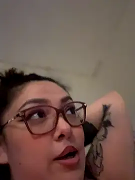 Pumpkin_bunny webcam