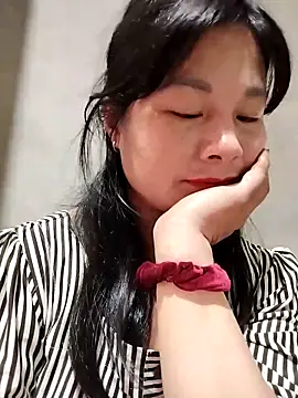 kute-00 (F milf) - Làm cho kute -00 vui vẻ