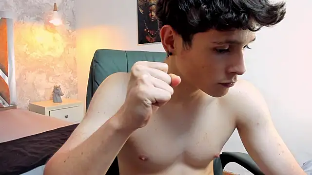 kraven_lust (M young) - KRAVEN NAKED!!💋🍑