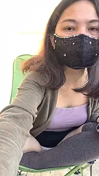 zhizhinaigai (F milf) - 特写呻吟拉尿震动