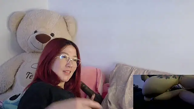 lunnaa_ (F young) - blowjob