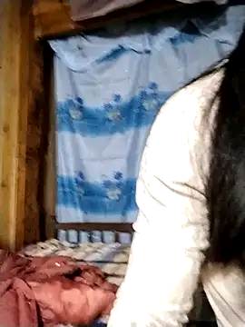 lmc-zz - Lmc-zz's free webcam