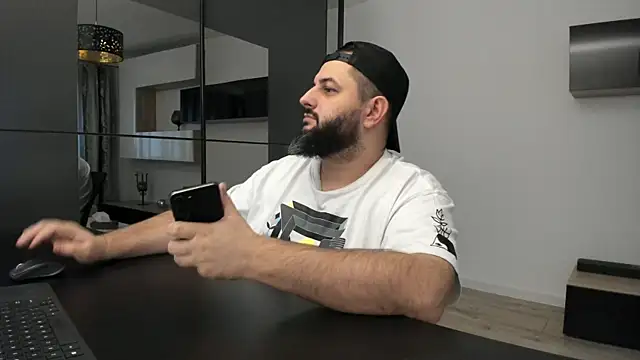 dravenpeak (Ask my age) - 👑