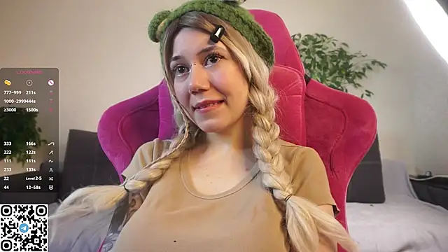 RoxannaCarver live show on StripChat 