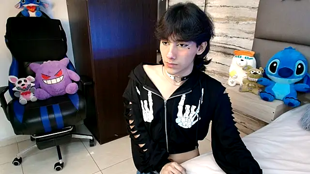 lovers_21 (M twink) - Cum show + cum eating <3