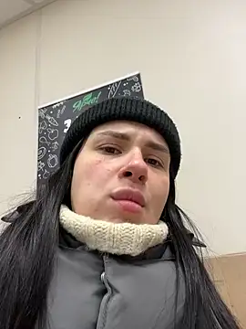 mirareach xxx live show