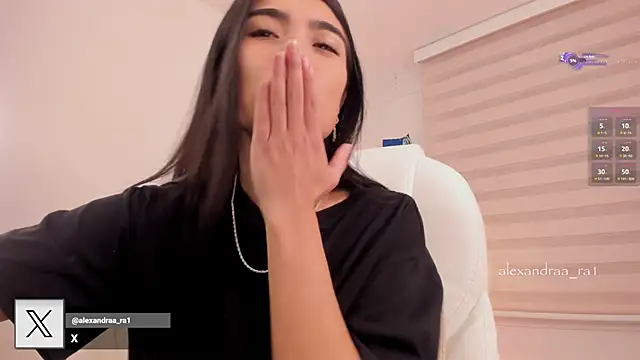 alexandra_ra (F young) - 💜I need orgasm (fuckme daddy):444